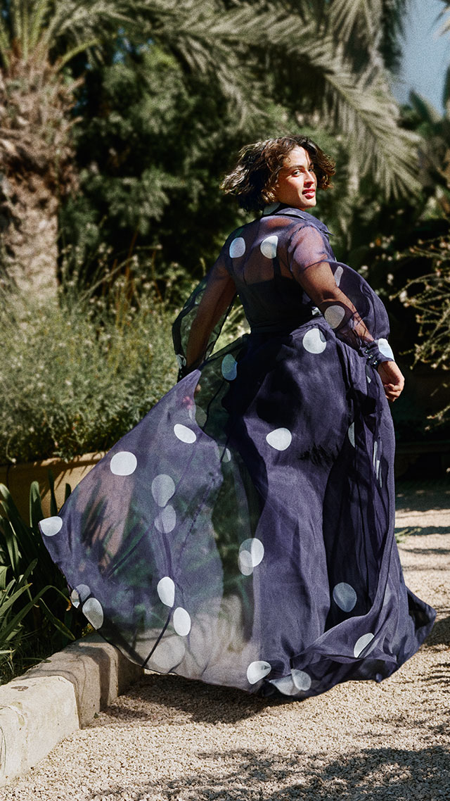 MARINA RINALDI HEROV1 MOBILE 640x1138 1 Marina Rinaldi